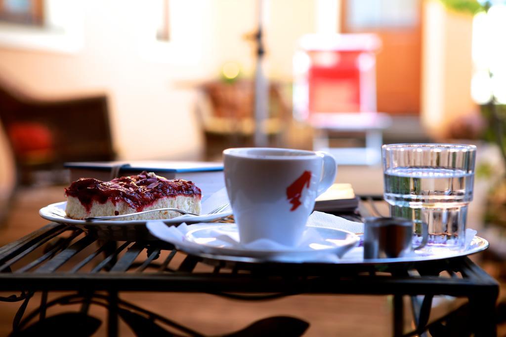 Hotel Zillners Einkehr *** Altheim Екстер'єр фото